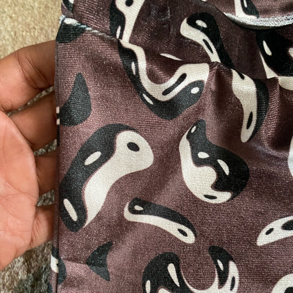 Melted Yin Yang Velour Velvet like Graphic Flares - Picture 4 of 6